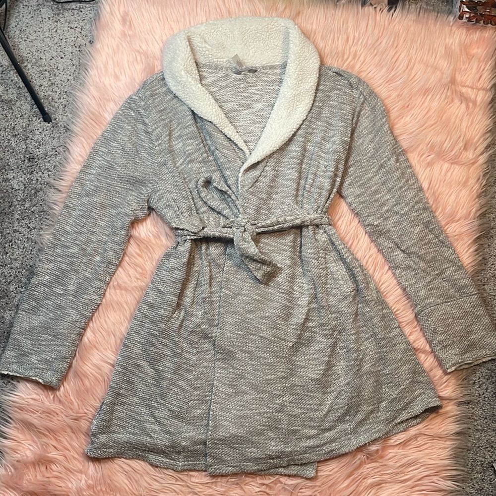 Cacique Gray Robe Size 14/16